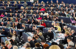 2015-09-03-european-parliament-email-drive